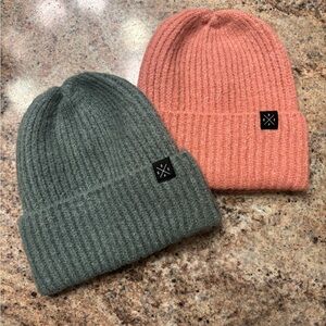 DOPE Ribbed Beanie Set - Green and Pink